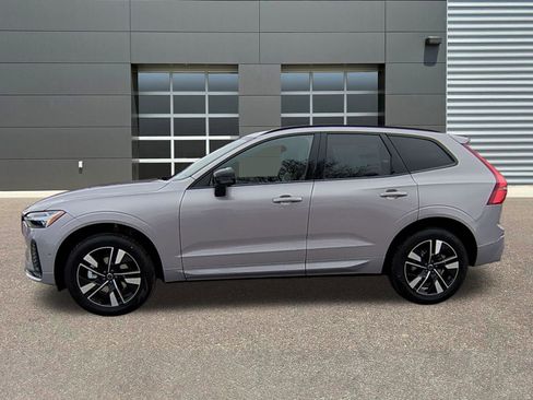 New 2026 Volvo XC60 B5 Plus w/ Protection Package Premier image 4