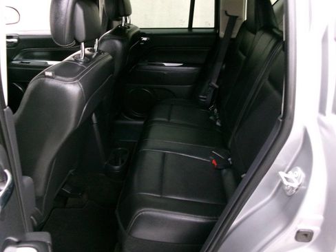 Used 2017 Jeep Compass High Altitude image 14