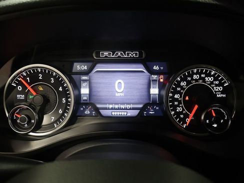 Used 2019 RAM 1500 Laramie image 44