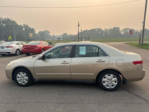 Used 2004 Honda Accord LX image 8