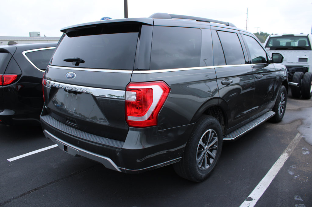 Used 2021 Ford Expedition XLT RWD image 4