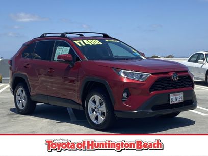 Used 2019 Toyota RAV4 XLE w/ Convenience Package