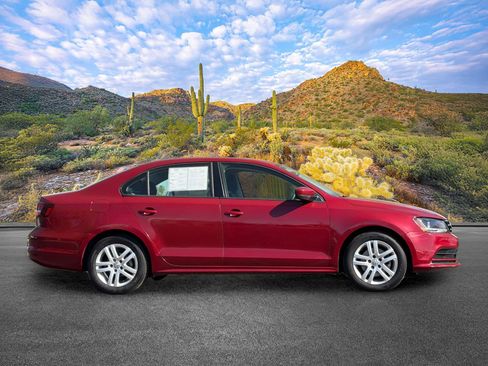 Used 2018 Volkswagen Jetta S FWD image 3