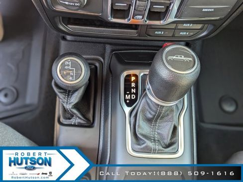 New 2024 Jeep Gladiator Sport AWD/4WD image 23