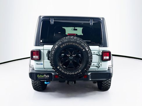 Used 2023 Jeep Wrangler Unlimited w/ Cold Weather Group image 7