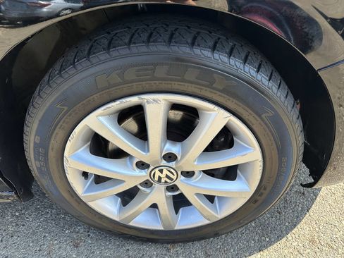 Used 2013 Volkswagen Jetta SE image 25