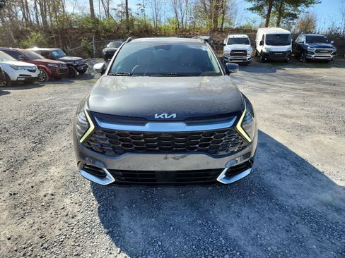 Used 2023 Kia Sportage SX image 8