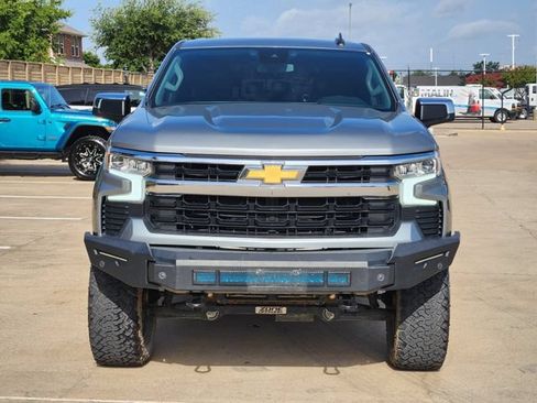Used 2023 Chevrolet Silverado 1500 LT AWD/4WD image 11