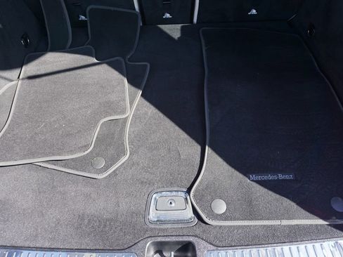 Used 2019 Mercedes-Benz GLC 300 image 59