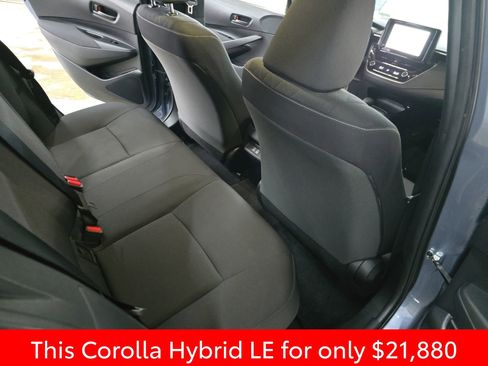 Used 2023 Toyota Corolla LE image 17