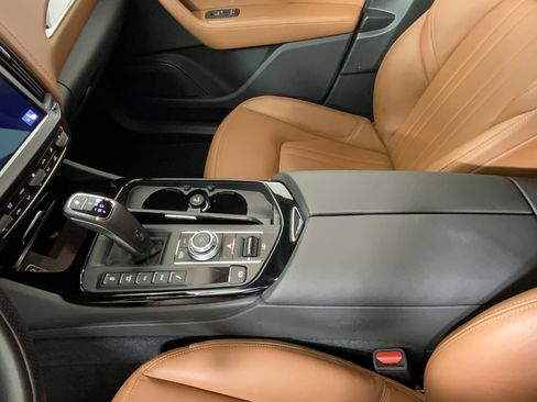 Certified 2022 Maserati Levante GT image 36