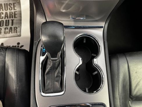 Used 2020 Jeep Grand Cherokee Limited image 22