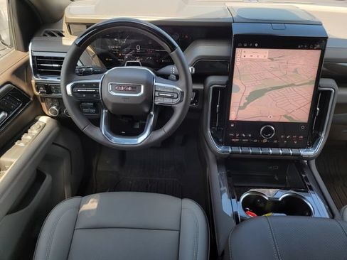 New 2026 GMC Yukon Elevation w/ Elevation Premium Package AWD/4WD image 10