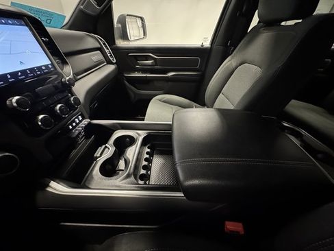 Used 2022 RAM 1500 Big Horn AWD/4WD image 30