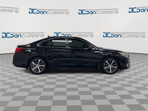 Used 2018 Subaru Legacy 3.6R Limited AWD/4WD image 9
