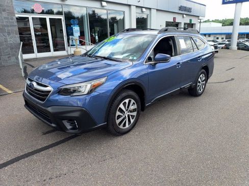 Used 2020 Subaru Outback Premium w/ Popular Package #1 AWD/4WD image 6