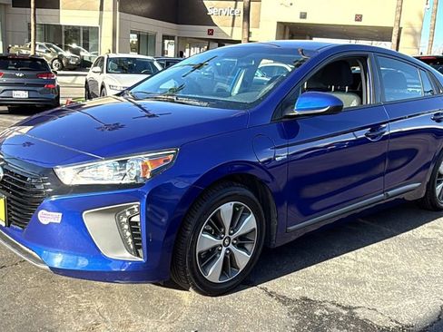Used 2019 Hyundai Ioniq Plug-In Hybrid image 7