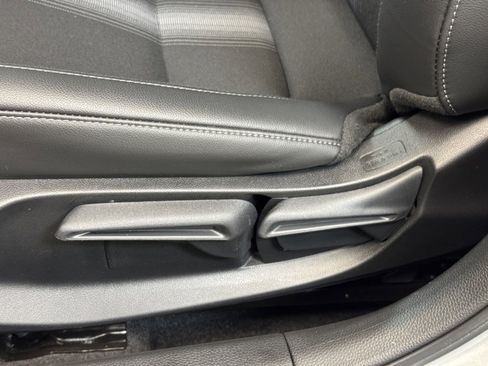 Used 2025 Honda Civic FWD Hybrid Sedan image 11