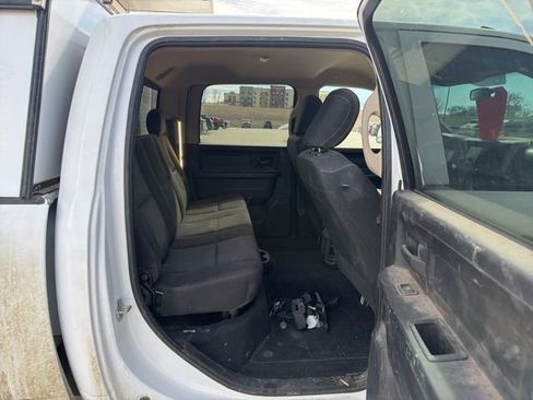 Used 2020 RAM 3500 Tradesman image 11