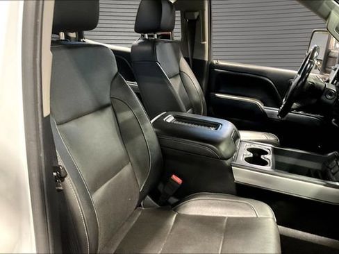 Used 2018 Chevrolet Silverado 2500 LTZ w/ Custom Sport Edition AWD/4WD image 28