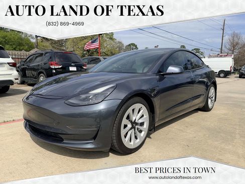 Used 2021 Tesla Model 3 Standard Range Plus RWD image 1