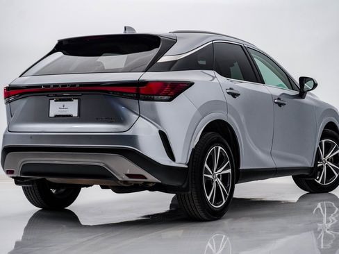 Used 2023 Lexus RX 350 Premium w/ Accessory Package image 8