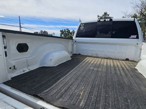 Used 2018 RAM 2500 Laramie w/ Sport Appearance Group AWD/4WD image 6