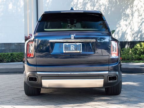 Certified 2022 Rolls-Royce Cullinan image 49