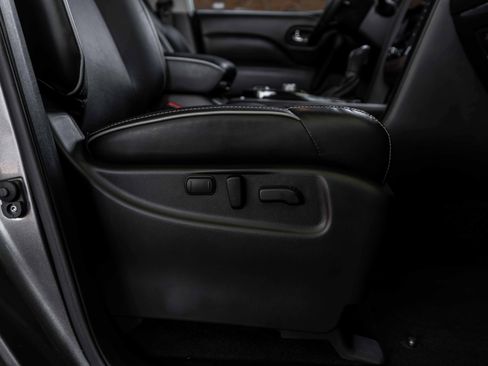 Used 2021 INFINITI QX80 Premium Select w/ All-Season Package RWD image 60