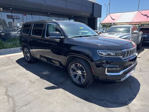 Used 2022 Jeep Grand Wagoneer Series I w/ Flexible Seating Group AWD/4WD image 1