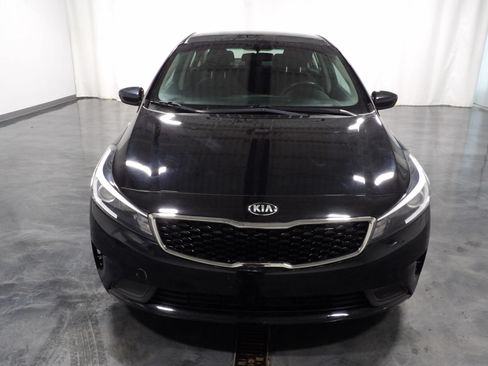 Used 2017 Kia Forte LX FWD image 2