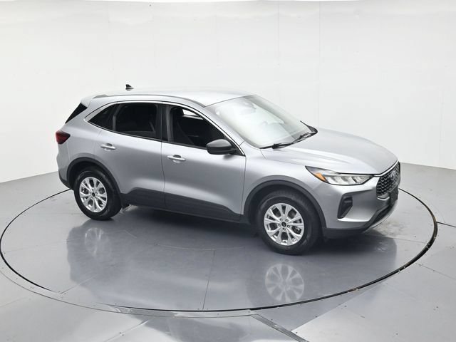 Certified 2024 Ford Escape Active AWD/4WD image 42