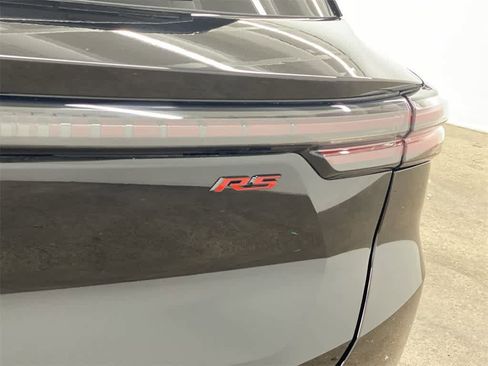 Used 2024 Chevrolet Equinox EV RS image 11