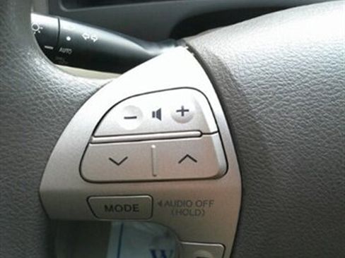 Used 2009 Toyota Camry LE image 31