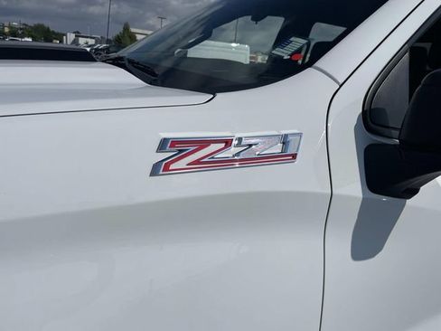 Used 2024 Chevrolet Silverado 1500 Custom Trail Boss AWD/4WD image 16