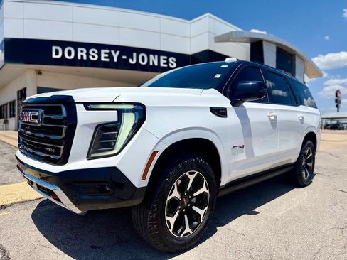 Used 2025 GMC Yukon AT4 w/ AT4 Premium Plus Package AWD/4WD image 1