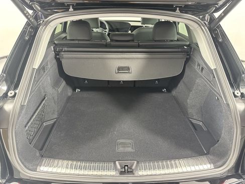 Used 2025 Audi Q5 Premium Plus w/ Premium Plus AWD/4WD image 35