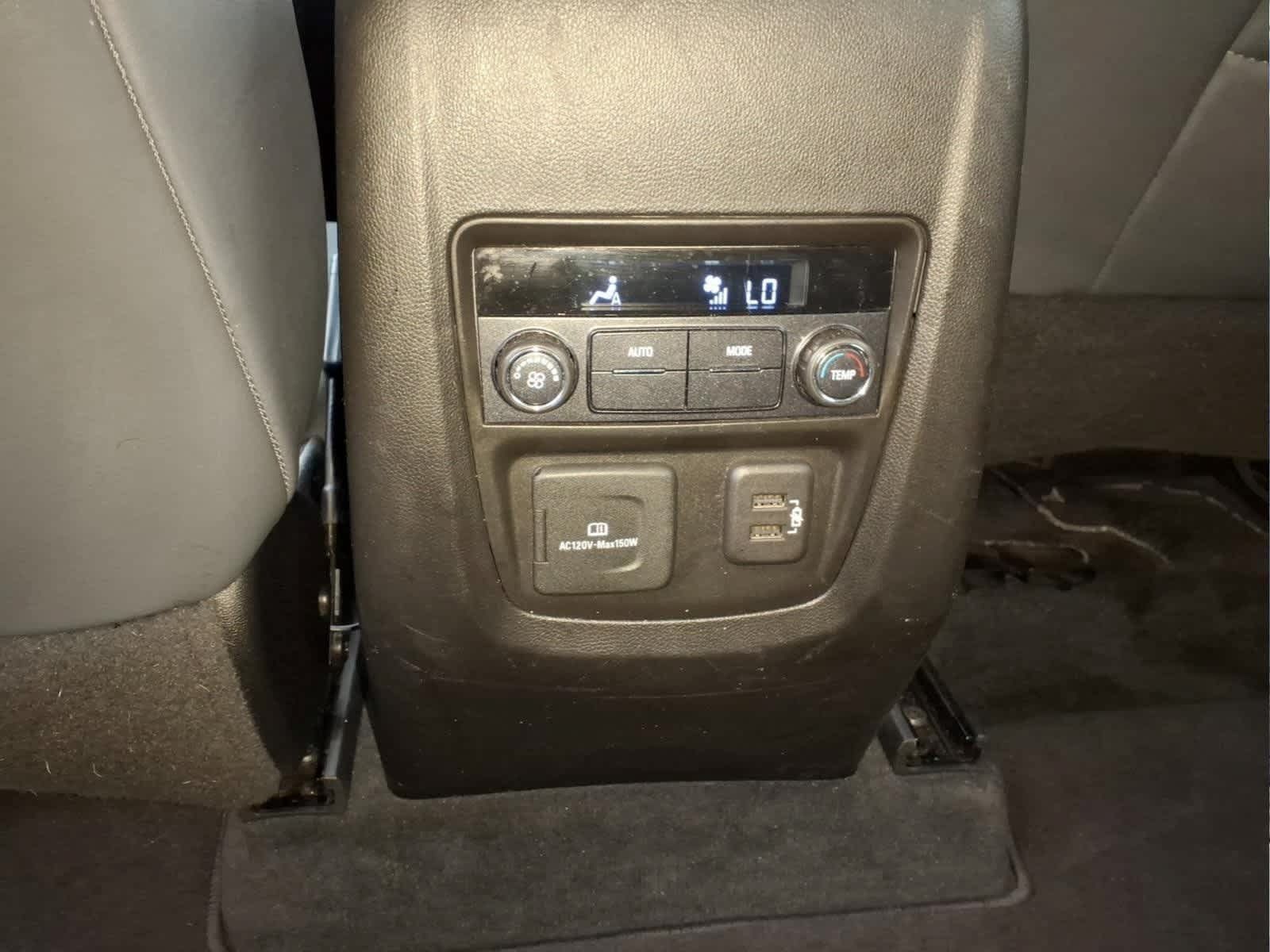 Used 2022 Buick Enclave Premium FWD image 13