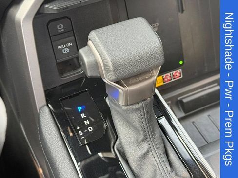 Used 2025 Toyota Tundra Limited AWD/4WD image 26