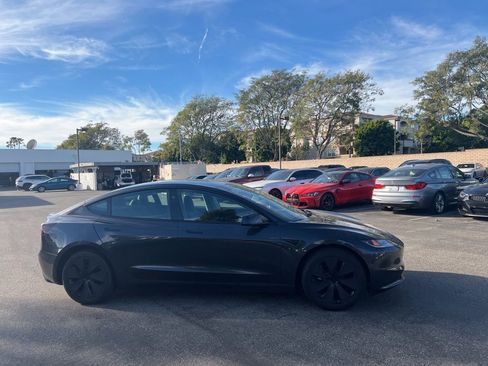 Used 2025 Tesla Model 3 Long Range image 2