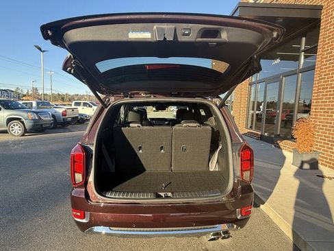 Used 2020 Hyundai Palisade Limited image 12