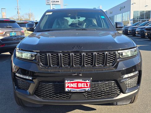 New 2025 Jeep Grand Cherokee Limited image 7