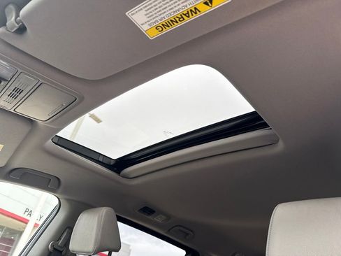 Used 2019 Honda Odyssey EX-L image 9