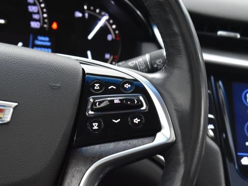 Used 2019 Cadillac XTS Luxury w/ Driver Awareness Package FWD image 16