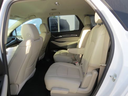 Certified 2020 Buick Enclave Premium w/ Trailering Package, 5000 lbs. FWD image 11