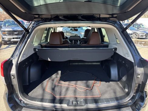 Used 2023 Subaru Forester Touring image 28