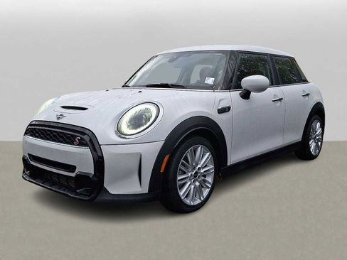 Certified 2024 MINI Cooper S image 1