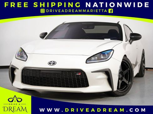 Used 2024 Toyota GR86 Premium image 1