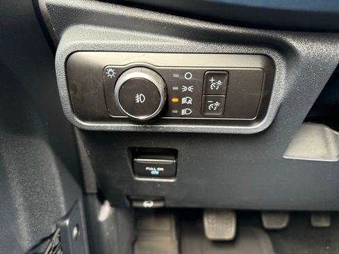 Certified 2025 Ford Bronco Heritage Edition image 37