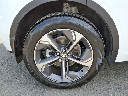 Used 2024 Jaguar E-PACE R-Dynamic SE AWD/4WD image 11